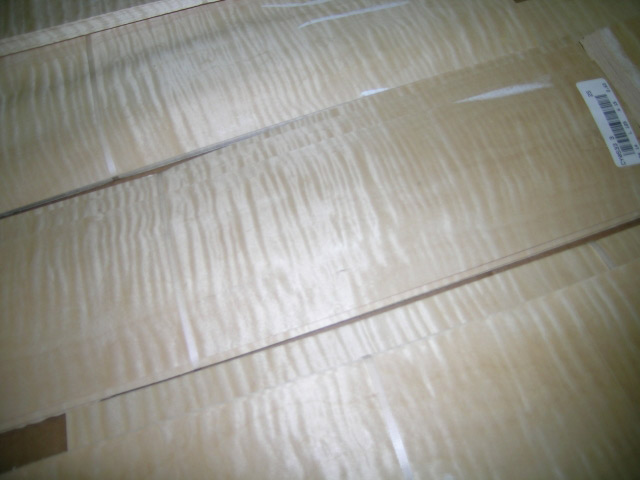 Curly maple veneer